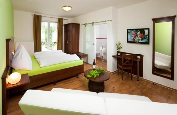Wein-Traeume Hotel Thüngersheim Szoba fotó
